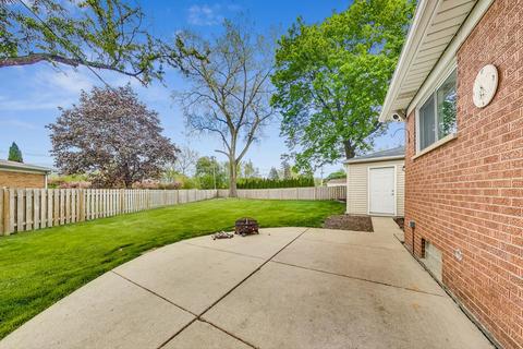 321 Hatlen Ct, Mount Prospect, IL 60056 photo 33