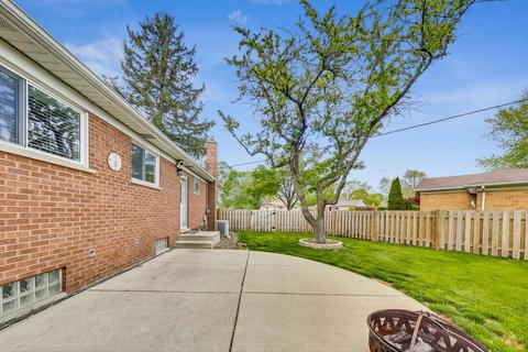 321 Hatlen Ct, Mount Prospect, IL 60056 photo 32