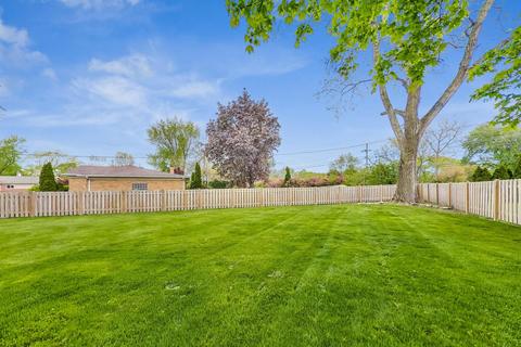 321 Hatlen Ct, Mount Prospect, IL 60056 photo 35