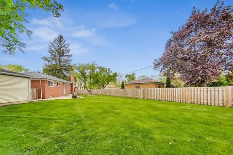 321 Hatlen Ct, Mount Prospect, IL 60056 photo 36