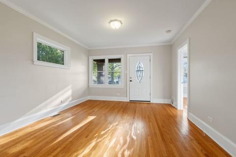 925 Webster Ave, Wheaton, IL 60187 photo 6