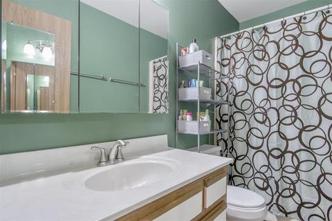 2170 Royal Blvd, Elgin, IL 60123 photo 13