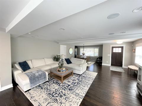 625 N Eagle St, Naperville, IL 60563 photo 4