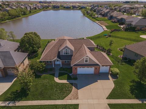 1209 Janet Dr, Bloomington, IL 61704 photo 3