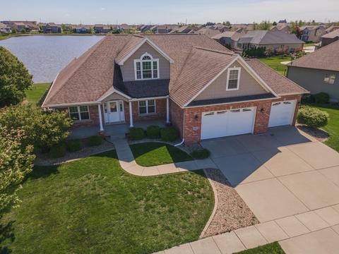 1209 Janet Dr, Bloomington, IL 61704 photo 1