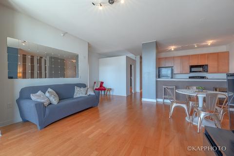 233 E 13th St #1908, Chicago, IL 60605 photo 9