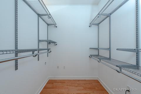 233 E 13th St #1908, Chicago, IL 60605 photo 17