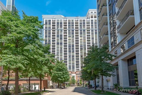 233 E 13th St #1908, Chicago, IL 60605 photo 1