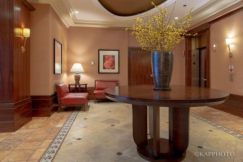 233 E 13th St #1908, Chicago, IL 60605 photo 3