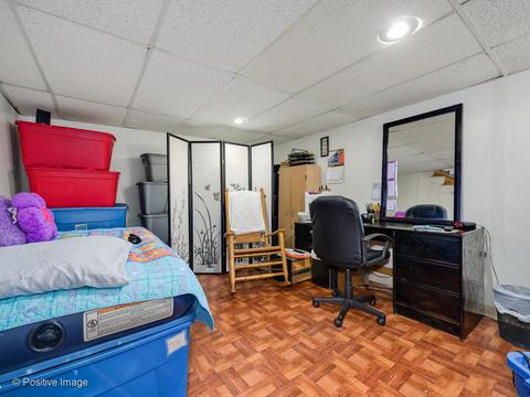 61 E 37th Pl, Chicago, IL 60653 photo 8