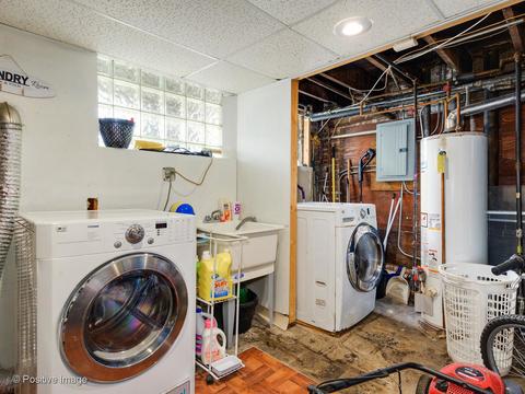 61 E 37th Pl, Chicago, IL 60653 photo 12
