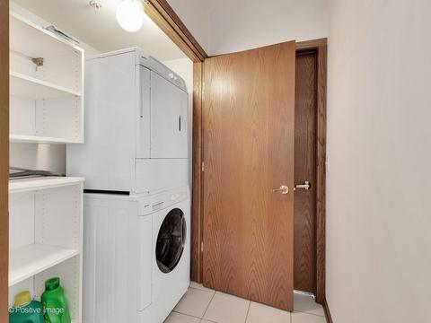 455 W Front St #209, Wheaton, IL 60187 photo 22