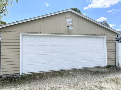 2617 6th St, Peru, IL 61354 photo 8