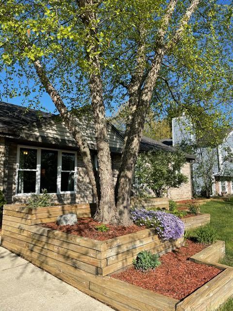 837 Voyager Dr, Bartlett, IL 60103 photo 2