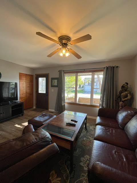 837 Voyager Dr, Bartlett, IL 60103 photo 8