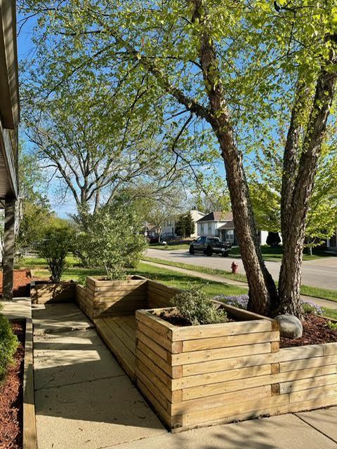 837 Voyager Dr, Bartlett, IL 60103 photo 3