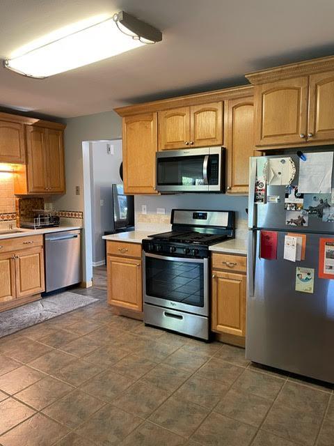 837 Voyager Dr, Bartlett, IL 60103 photo 21