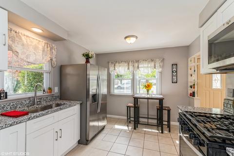 3117 Phillips Ave, Steger, IL 60475 photo 5