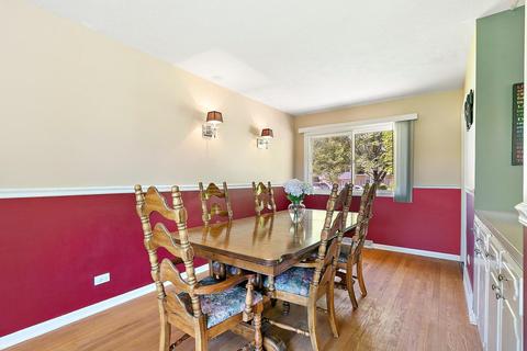 457 S Oak Glen Dr, Bartlett, IL 60103 photo 6