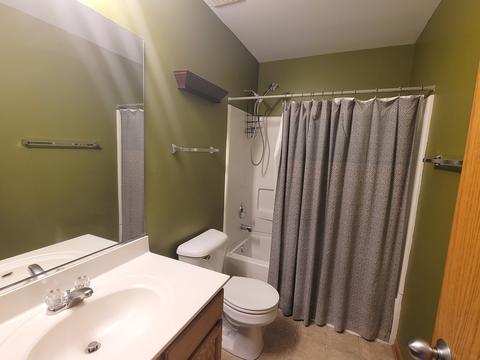 1481 Millbrook Dr, Algonquin, IL 60102 photo 15