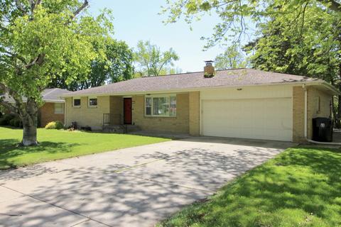 907 Beech St, Normal, IL 61761 photo 2