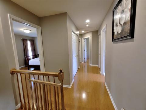 1150 Cobblers Xing, Elgin, IL 60120 photo 38