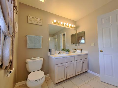 1150 Cobblers Xing, Elgin, IL 60120 photo 36