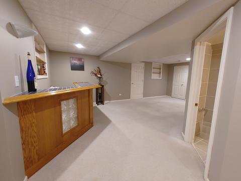 1150 Cobblers Xing, Elgin, IL 60120 photo 53