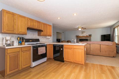 1023 Kings Mill Rd, Normal, IL 61761 photo 8