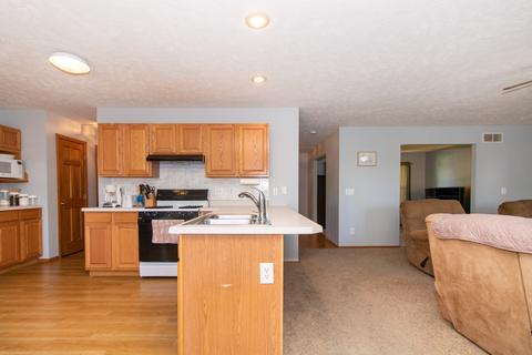 1023 Kings Mill Rd, Normal, IL 61761 photo 6