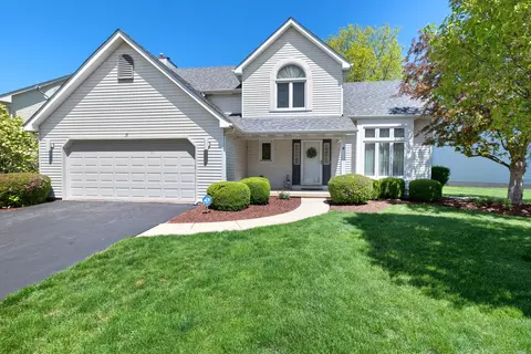 39 Forestview Ln, Aurora, IL 60502 photo 1
