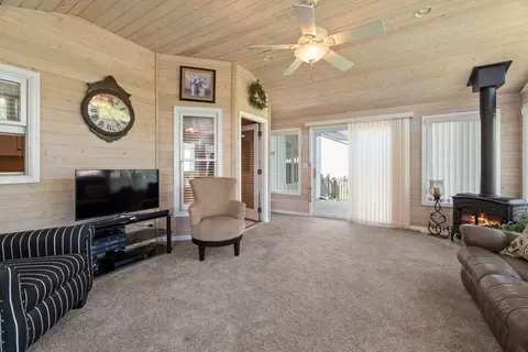 39 Forestview Ln, Aurora, IL 60502 photo 12