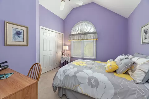 39 Forestview Ln, Aurora, IL 60502 photo 15