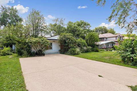 4701 Locust Ave, Glenview, IL 60025 photo 4