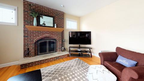 131 E Madison St, Elmhurst, IL 60126 photo 14