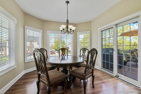 12912 Barrow Ln, Plainfield, IL 60585 photo 9