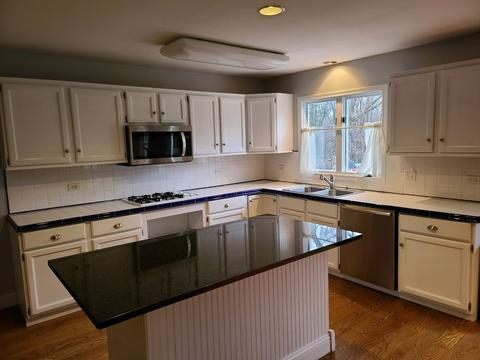 5 N625 Rochefort Ln, Wayne, IL 60184 photo 8