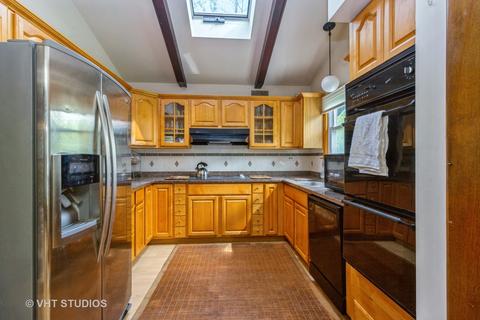 20517 Attica Rd, Olympia Fields, IL 60461 photo 3
