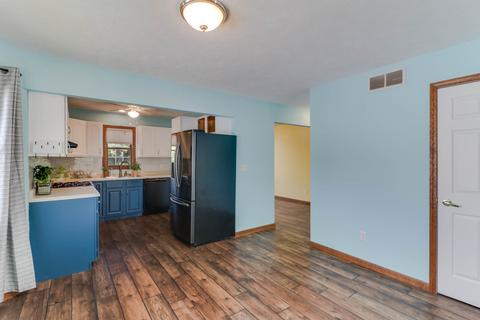 12 Edgewood Ct, Bloomington, IL 61701 photo 24