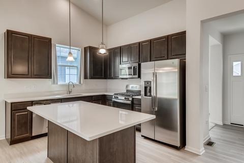 2190 Indigo Dr, Algonquin, IL 60102 photo 3
