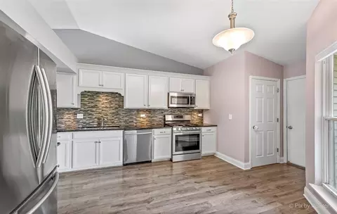 1749 Thorneapple Ln, Algonquin, IL 60102 photo 11
