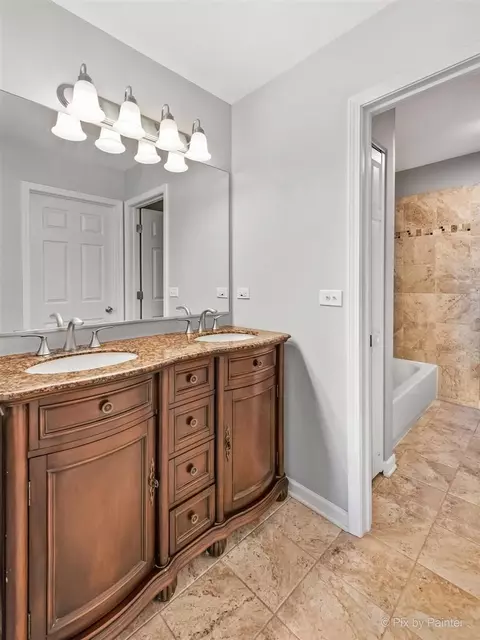 1749 Thorneapple Ln, Algonquin, IL 60102 photo 17