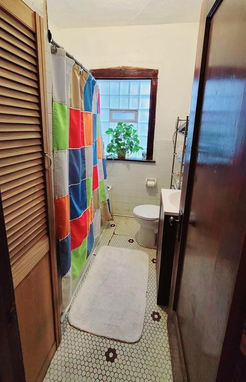 6350 S Artesian Ave, Chicago, IL 60629 photo 5