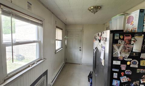 6350 S Artesian Ave, Chicago, IL 60629 photo 7