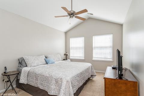 3043 Anton Dr, Aurora, IL 60504 photo 9