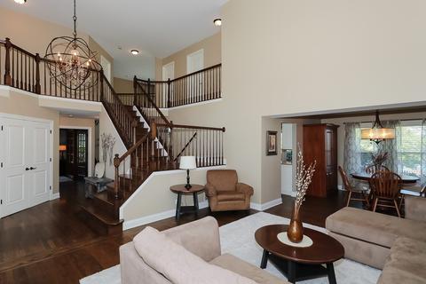 1352 Windgate Ct, Bartlett, IL 60103 photo 5