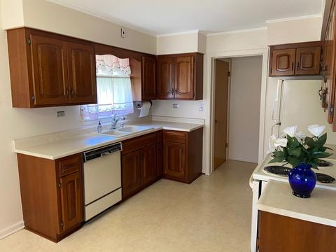 8109 45th St, Lyons, IL 60534 photo 7