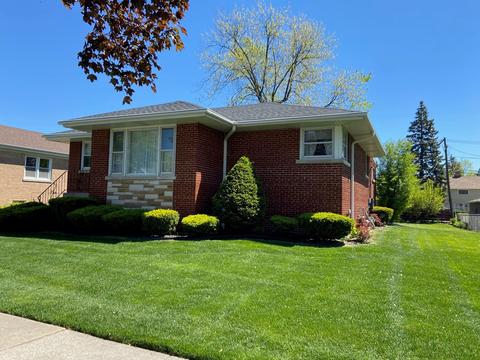 8109 45th St, Lyons, IL 60534 photo 2