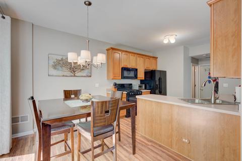 4031 Blackstone Dr, Aurora, IL 60504 photo 8