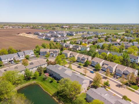 4031 Blackstone Dr, Aurora, IL 60504 photo 28